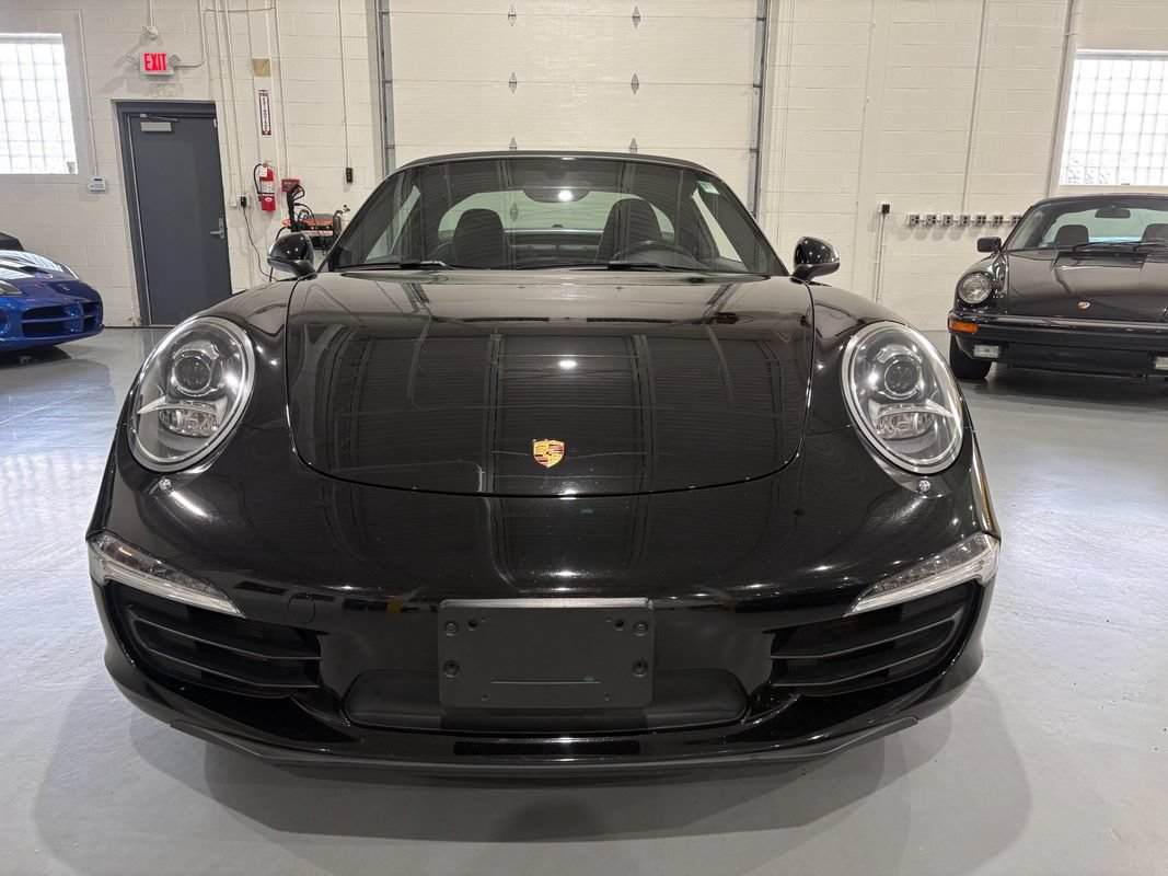 Used 2016 Porsche 911 Targa 4 AWD/4WD image 2