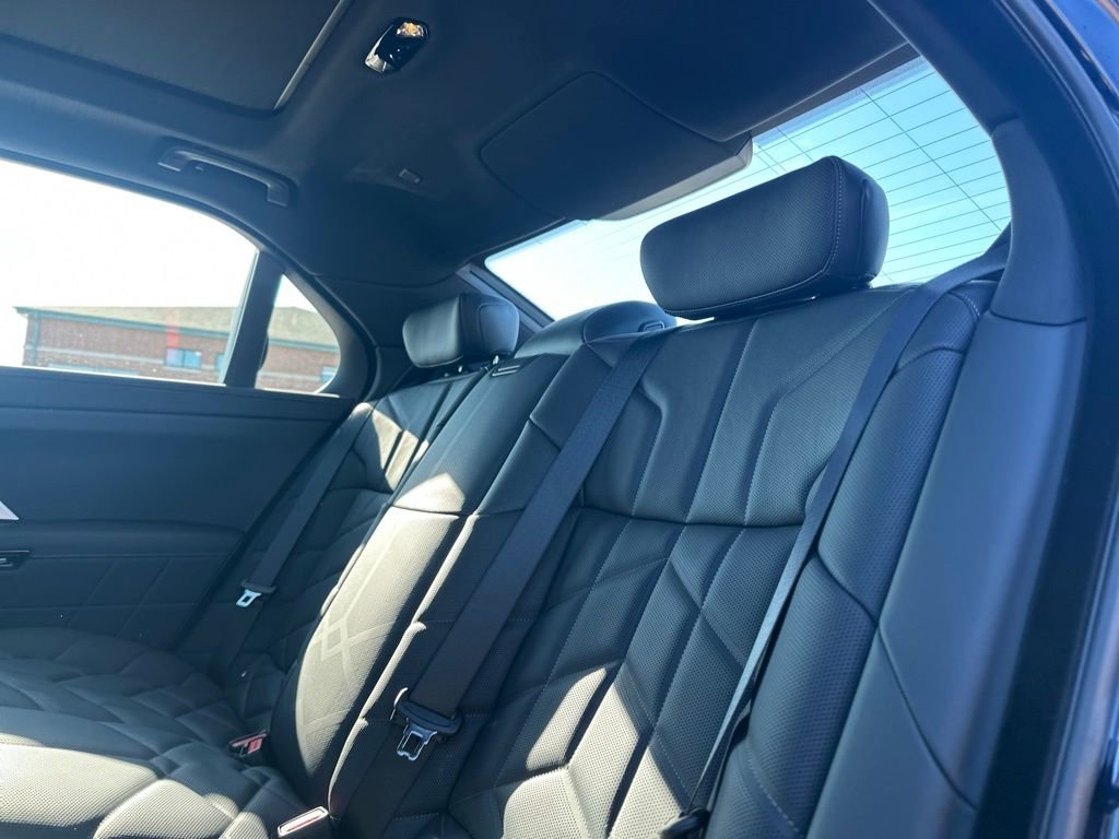 New 2026 BMW 760i xDrive image 20