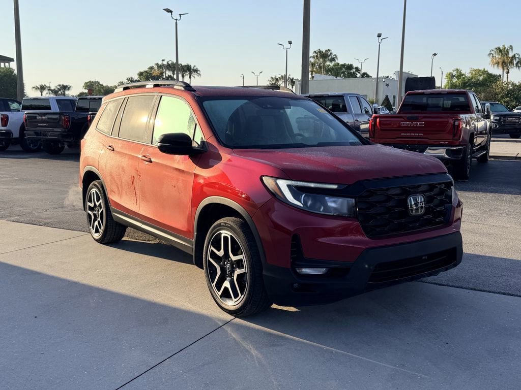 Used 2023 Honda Passport Elite image 2