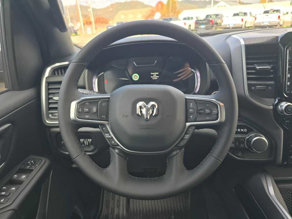 New 2026 RAM 1500 Big Horn AWD/4WD image 11
