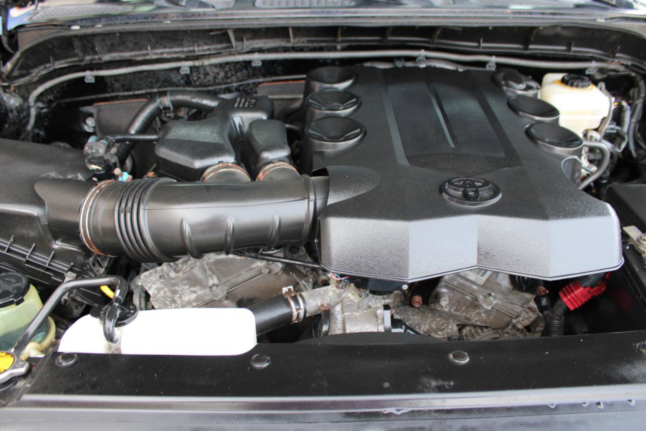 Used 2011 Toyota FJ Cruiser 4WD w/ Upgrade Pkg image 44