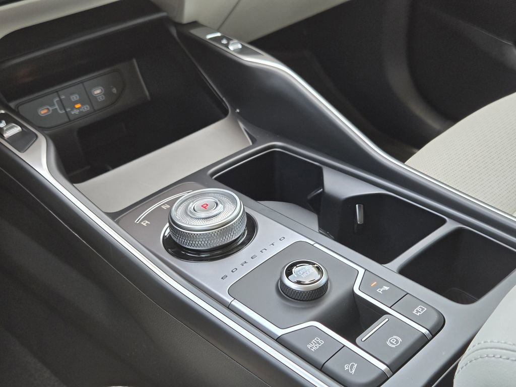 New 2026 Kia Sorento EX FWD image 17