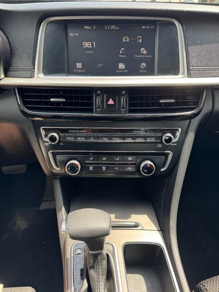 Used 2019 Kia Optima LX image 24