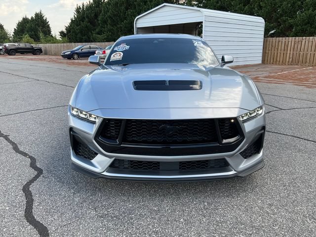 Used 2025 Ford Mustang GT Premium RWD image 2