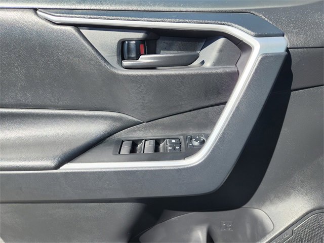 Certified 2025 Toyota RAV4 LE image 16