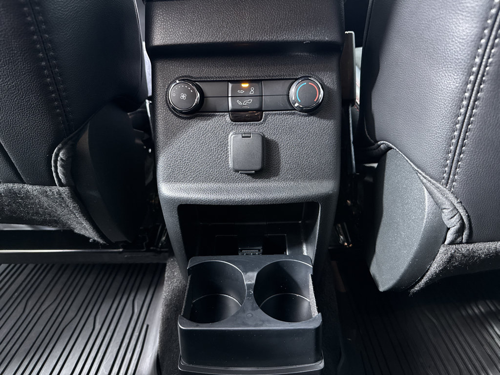 Used 2019 Ford Explorer XLT w/ Equipment Group 202A AWD/4WD image 23