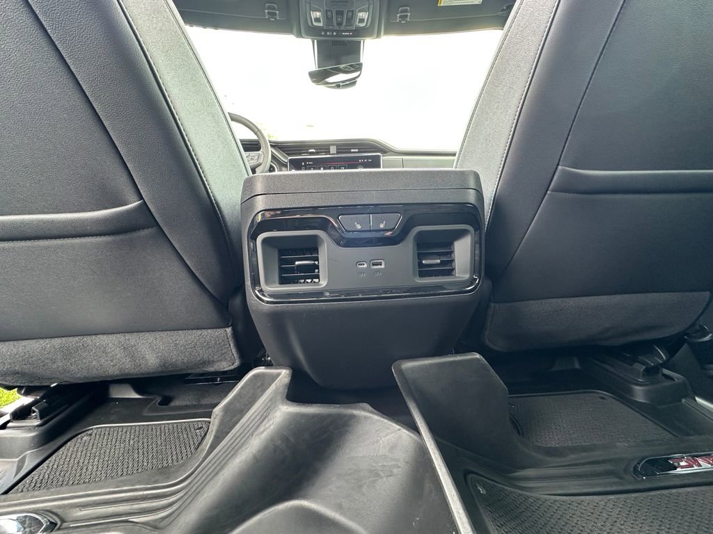 Used 2025 GMC Sierra 1500 AT4 w/ AT4 Premium Package AWD/4WD image 29