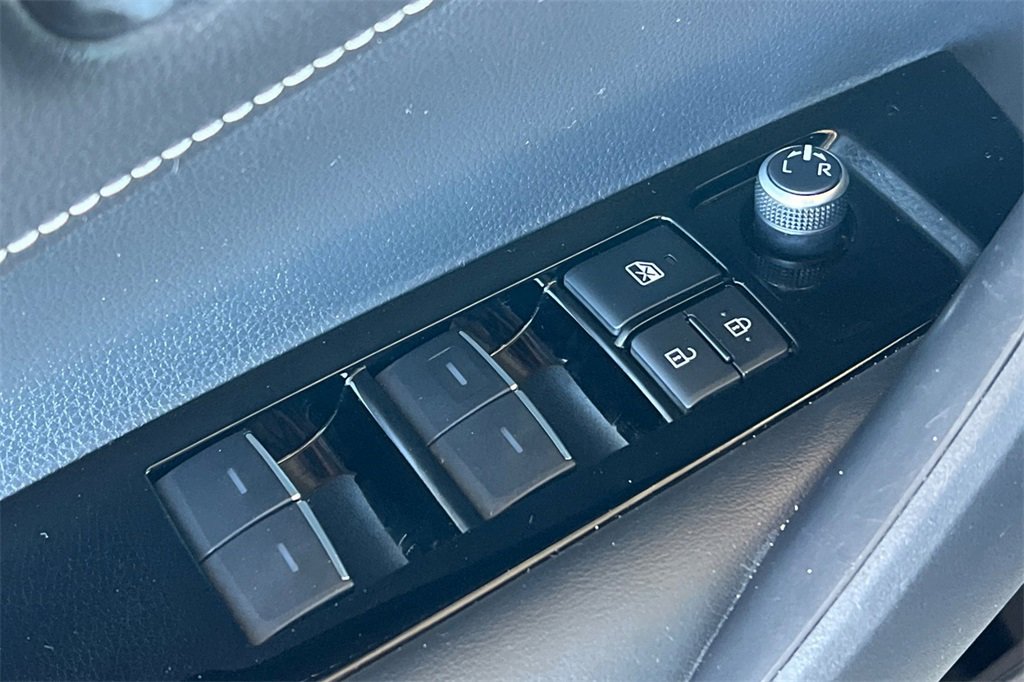 Used 2021 Toyota Corolla XSE image 14