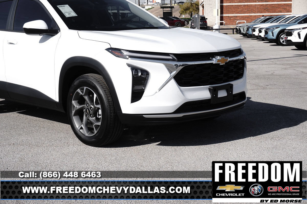 New 2026 Chevrolet Trax LT w/ LT Convenience Package FWD image 35