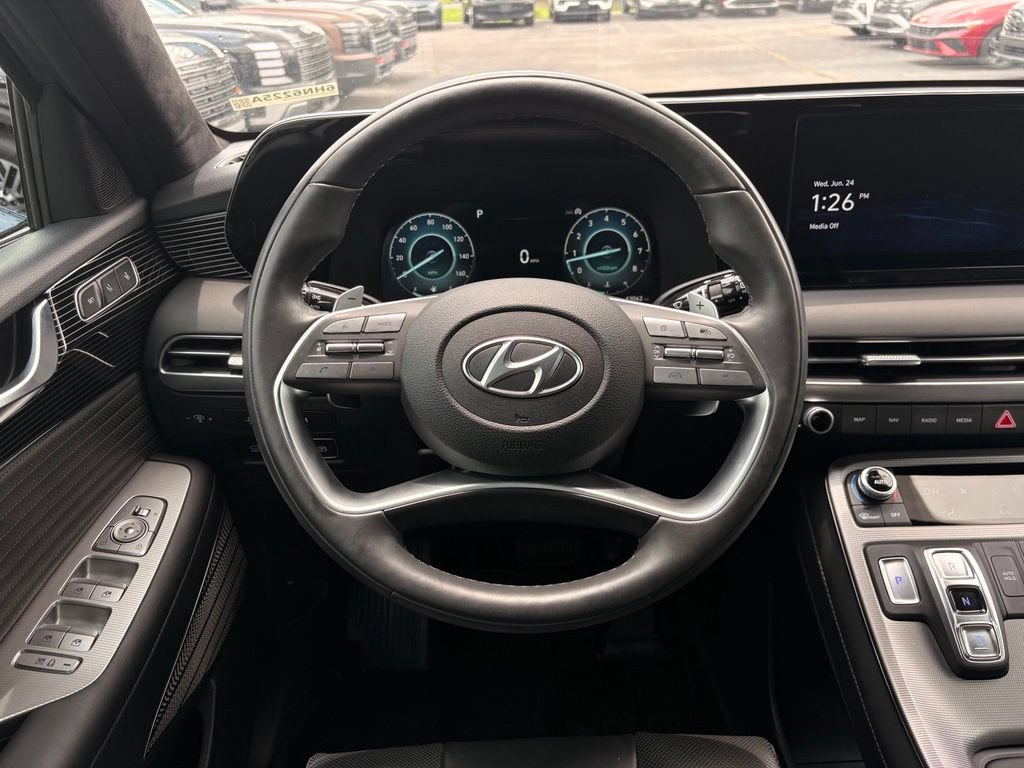 Used 2025 Hyundai Palisade Calligraphy AWD/4WD image 13
