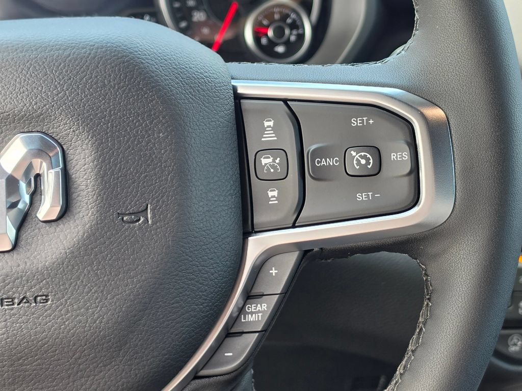 New 2026 RAM 1500 Big Horn AWD/4WD image 18