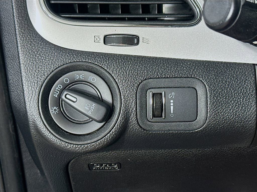 Used 2014 Dodge Journey Limited w/ Flexible Seating Group FWD image 22