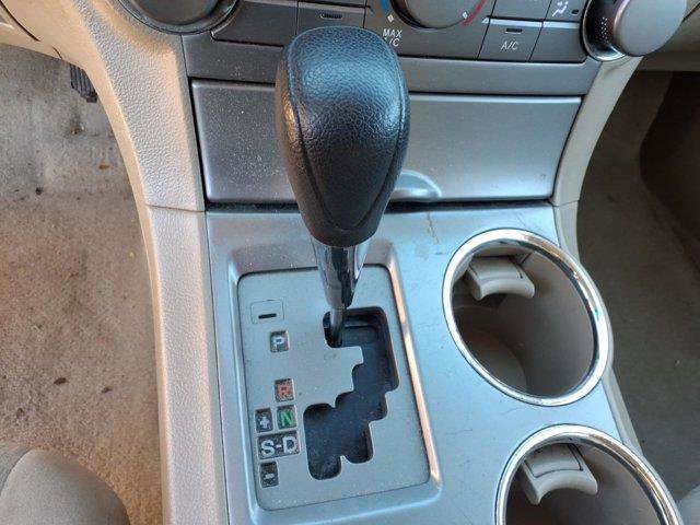 Used 2010 Toyota Highlander 4WD image 24