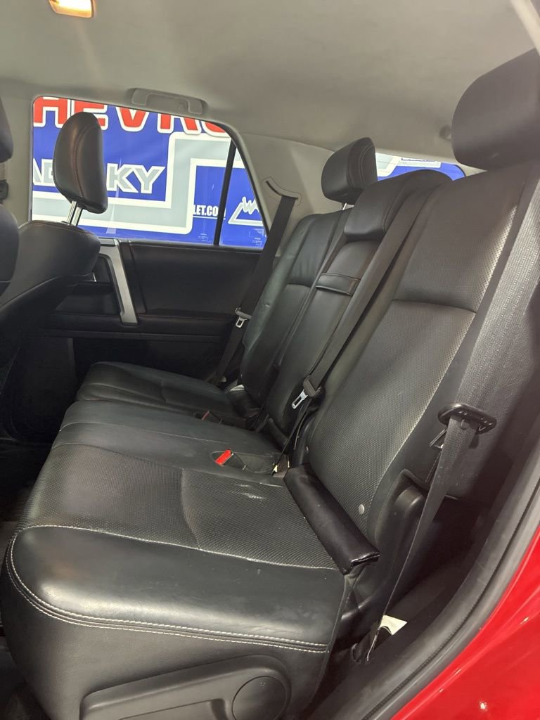 Used 2016 Toyota 4Runner Limited image 33