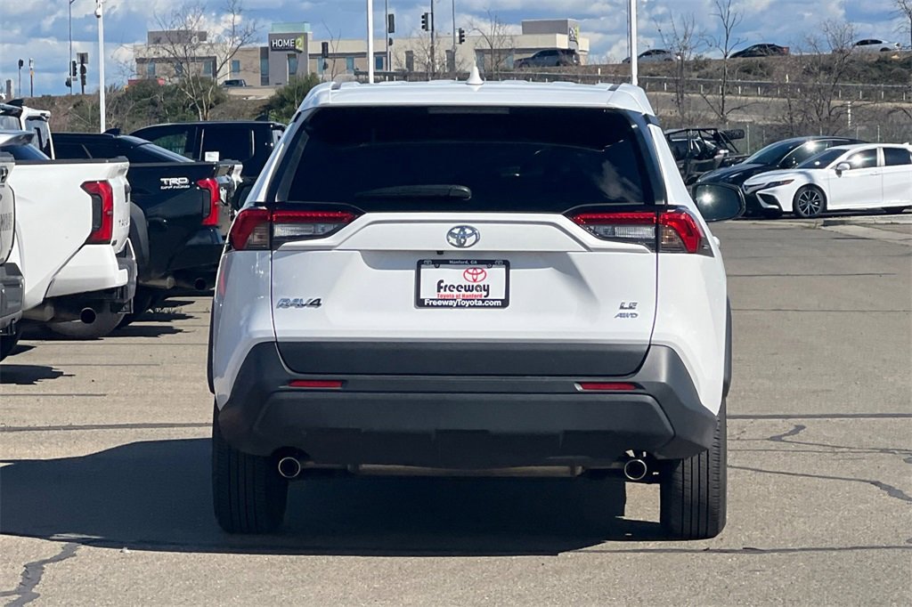 Certified 2025 Toyota RAV4 LE image 6