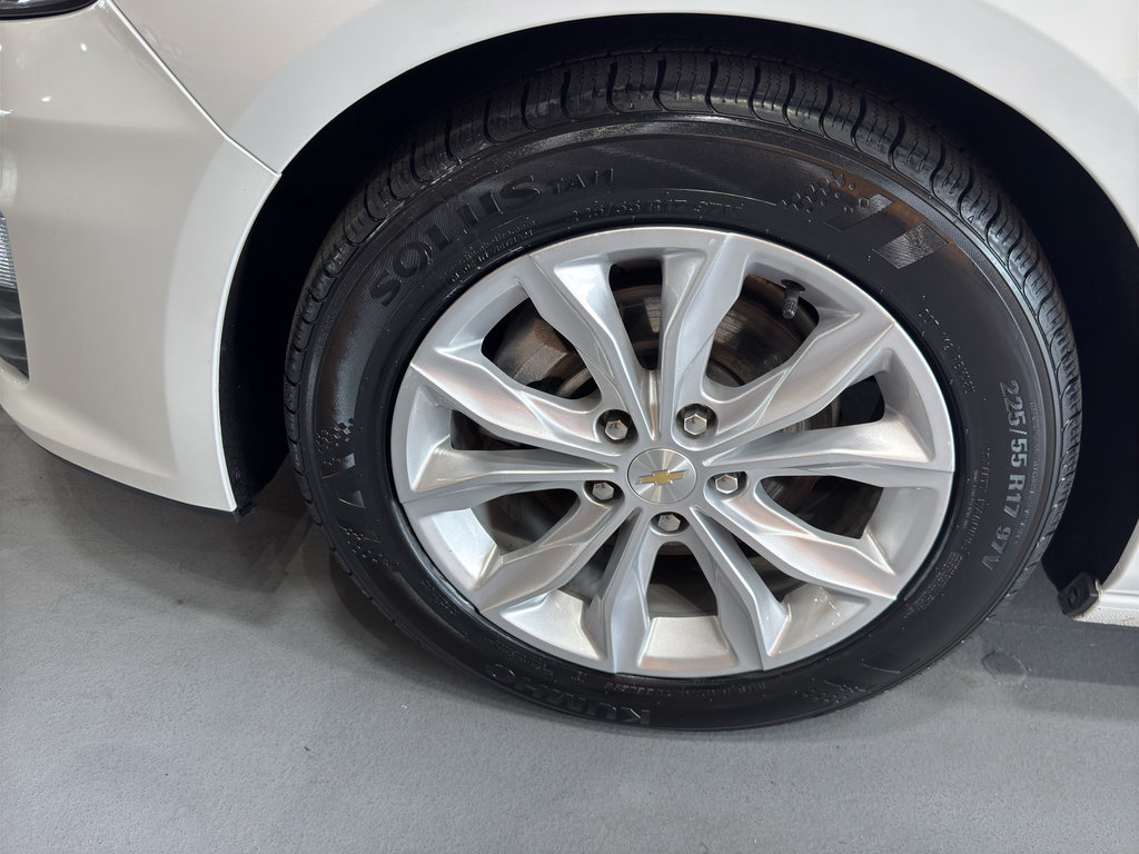 Used 2024 Chevrolet Malibu LT FWD image 9