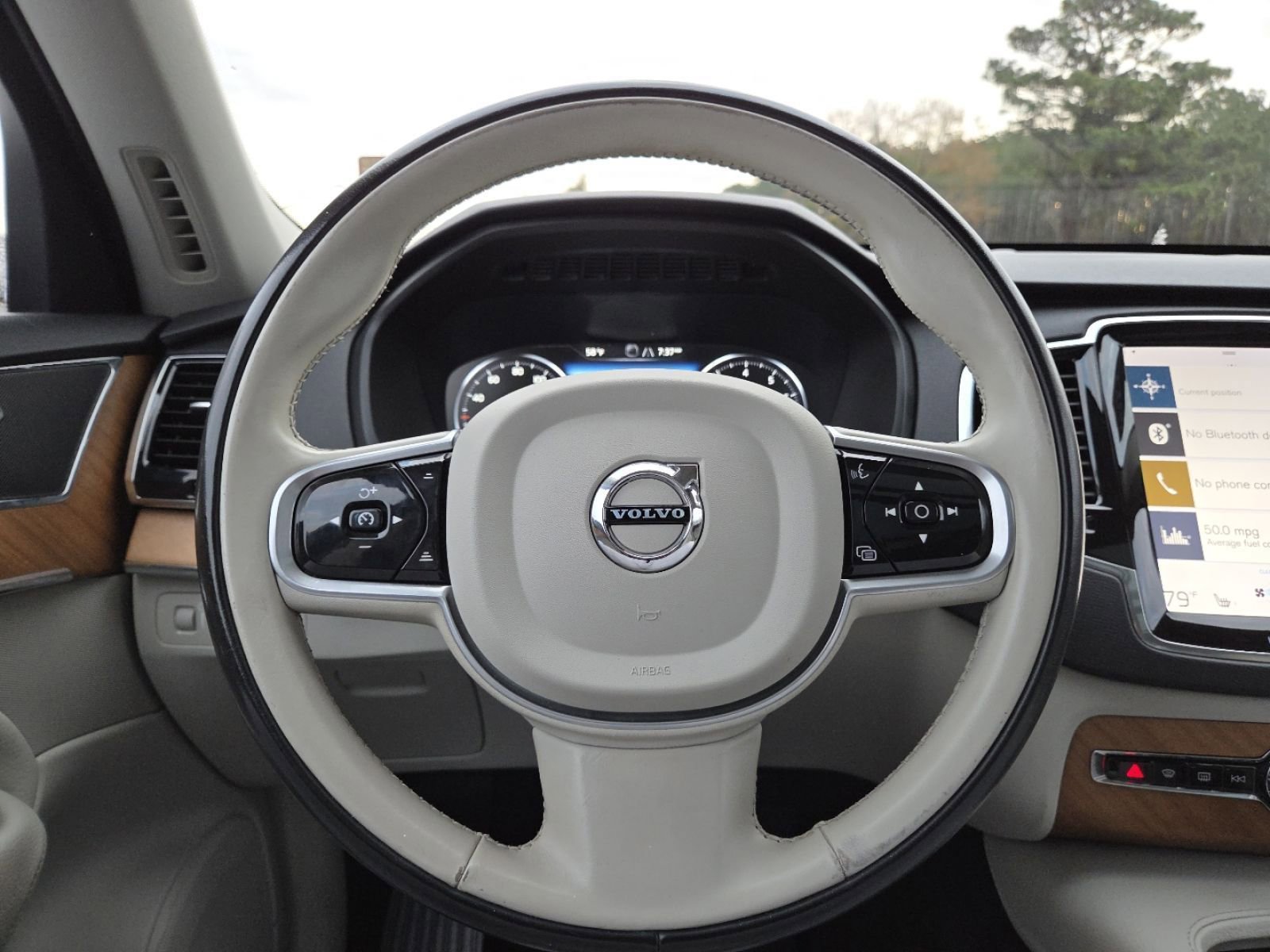 Used 2022 Volvo XC90 T5 Momentum w/ Advanced Package image 31