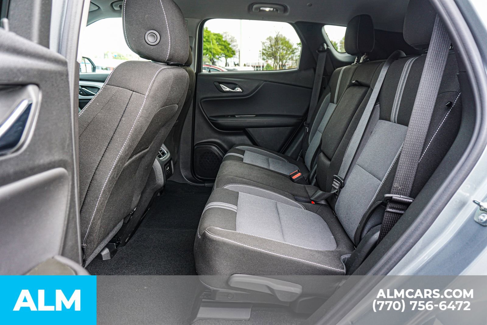 Used 2025 Chevrolet Blazer LT image 22