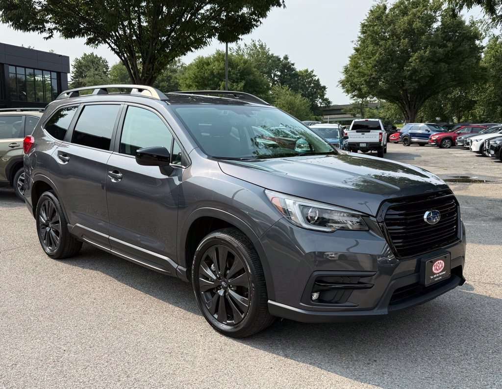 Used 2022 Subaru Ascent Onyx Edition AWD/4WD image 1