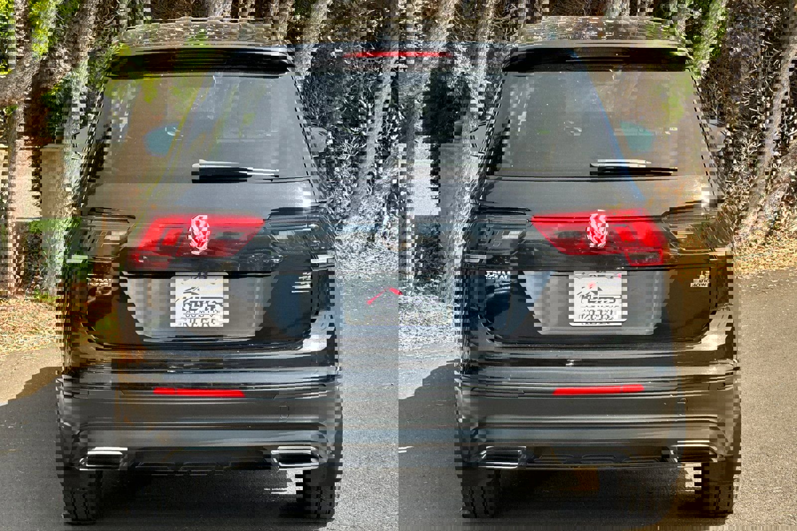 Used 2018 Volkswagen Tiguan S w/ 3rd Row Seat Package image 5