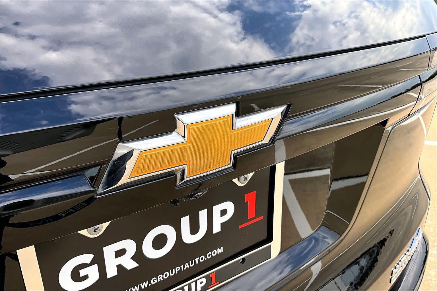 Used 2025 Chevrolet Traverse High Country w/ LPO, Floor Liner Package FWD image 30