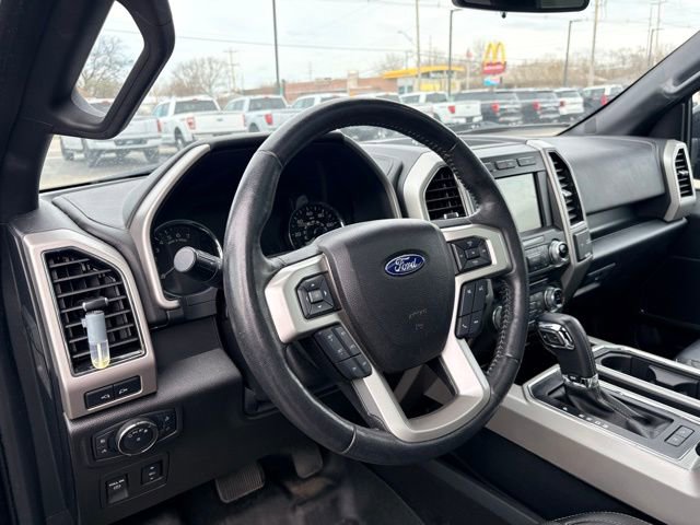 Used 2018 Ford F150 Lariat w/ Equipment Group 502A Luxury image 5