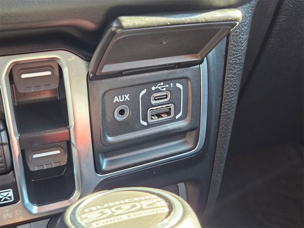 Used 2024 Jeep Wrangler Unlimited Rubicon 392 image 27