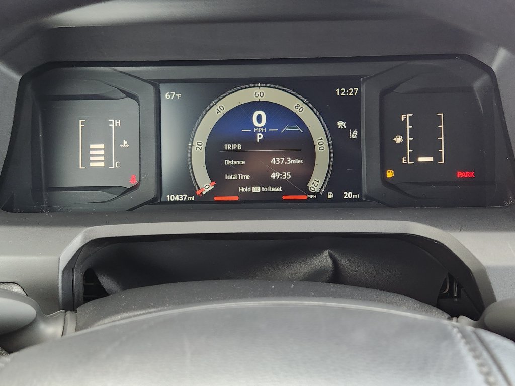 Used 2025 Toyota Tacoma SR5 AWD/4WD image 7