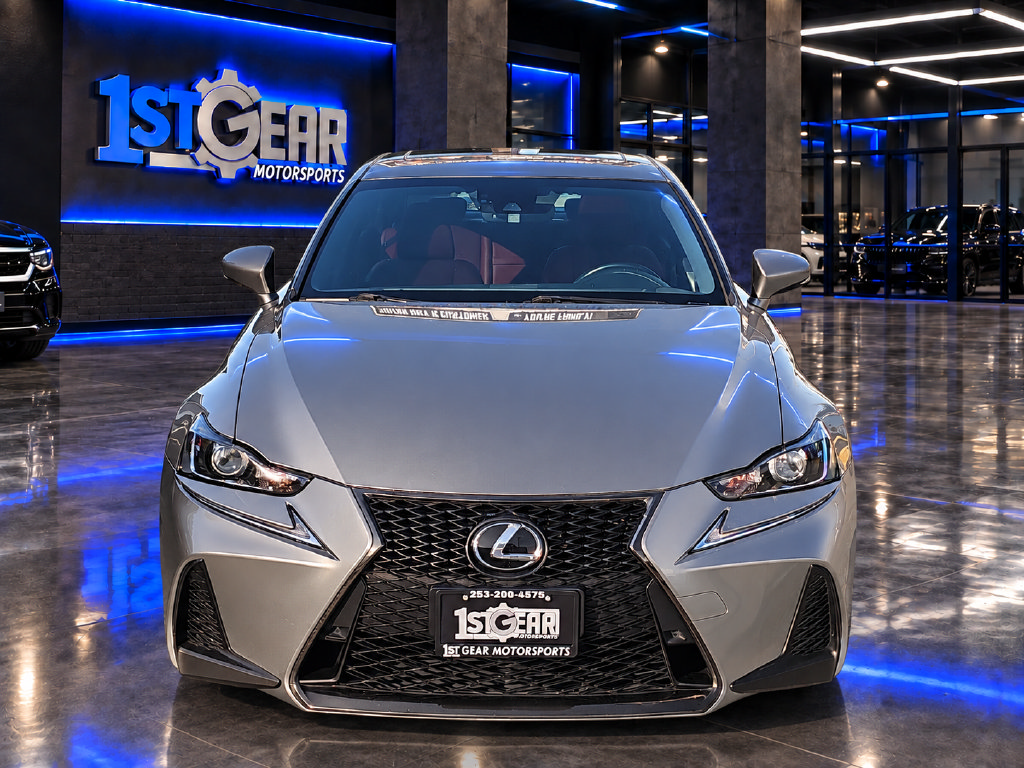 Used 2018 Lexus IS 300 AWD image 3