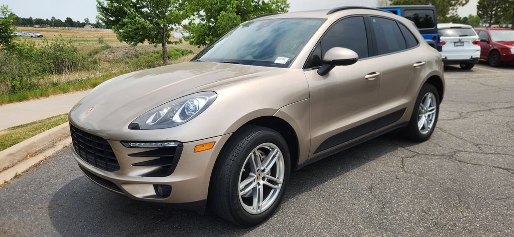 Used 2017 Porsche Macan S AWD/4WD image 2