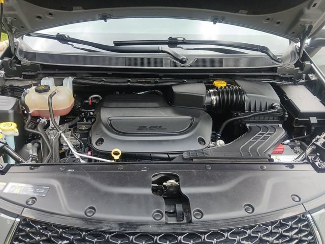 Used 2023 Chrysler Pacifica Touring-L FWD image 26