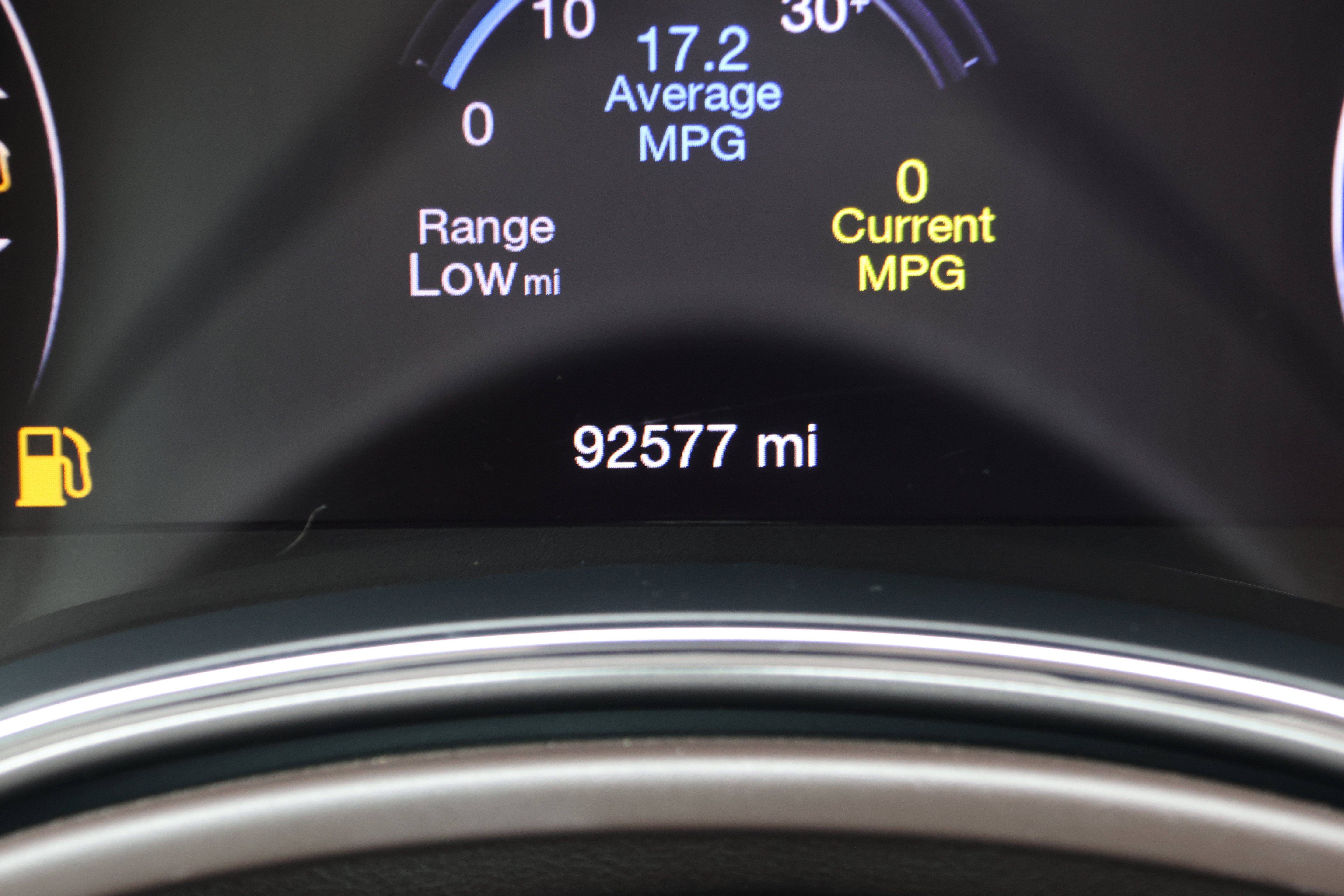 Used 2019 Jeep Grand Cherokee Overland AWD/4WD image 20