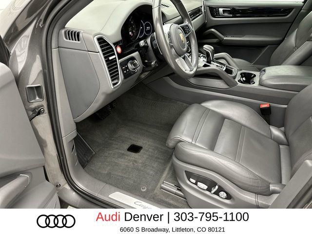 Used 2020 Porsche Cayenne image 11