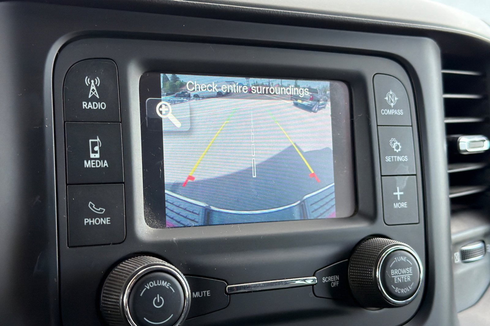 Used 2019 RAM 2500 Tradesman AWD/4WD image 15