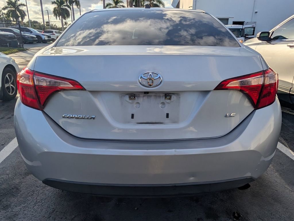 Used 2017 Toyota Corolla L image 10
