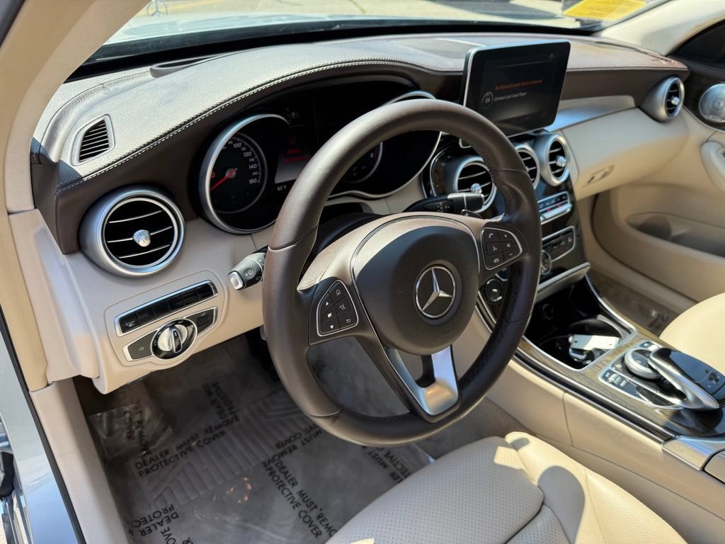 Used 2015 Mercedes-Benz C 300 4MATIC Sedan image 18