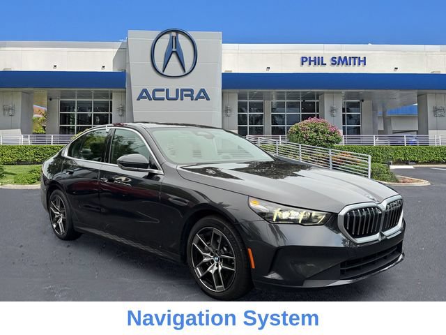 Used 2026 BMW 530i RWD image 3