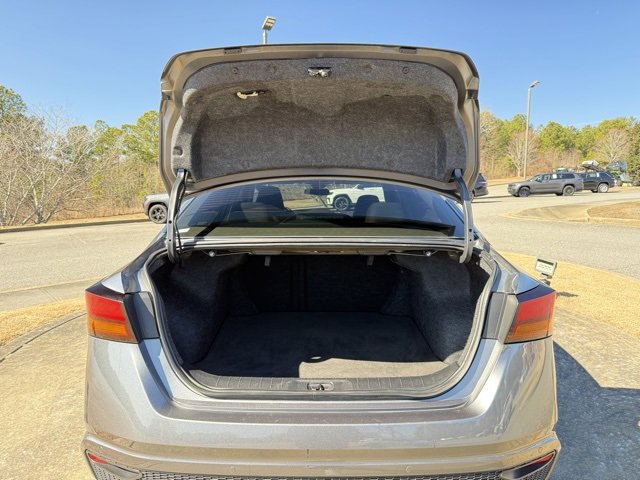 Used 2024 Nissan Altima 2.5 SV image 31