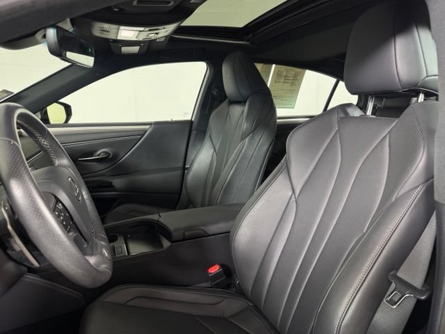 Certified 2024 Lexus ES 350 F Sport w/ Accessory Package (Z2) FWD image 5