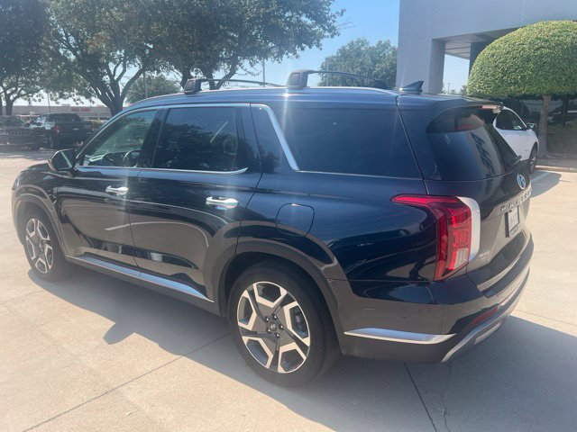 Used 2024 Hyundai Palisade SEL w/ Premium Package FWD image 4