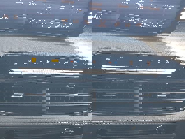 New 2026 Buick Enclave Sport Touring w/ Power Package image 18