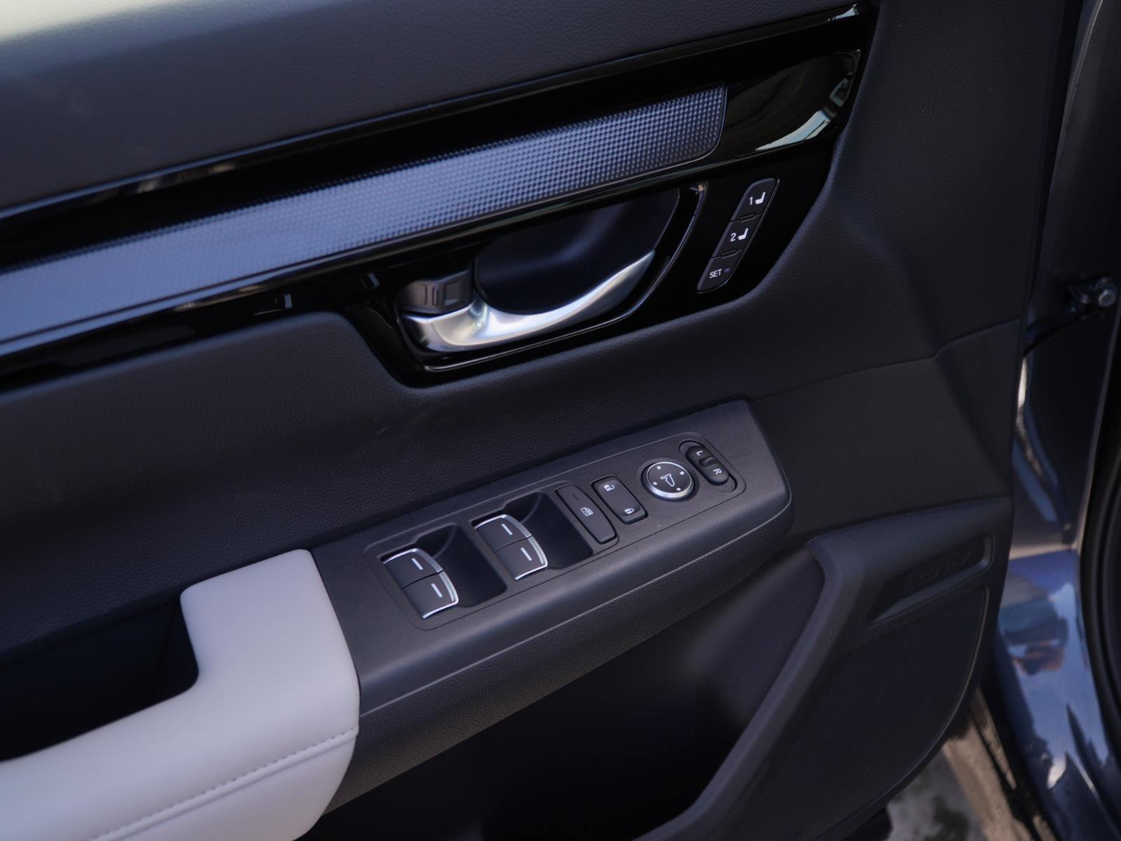 New 2026 Honda CR-V EX-L image 14