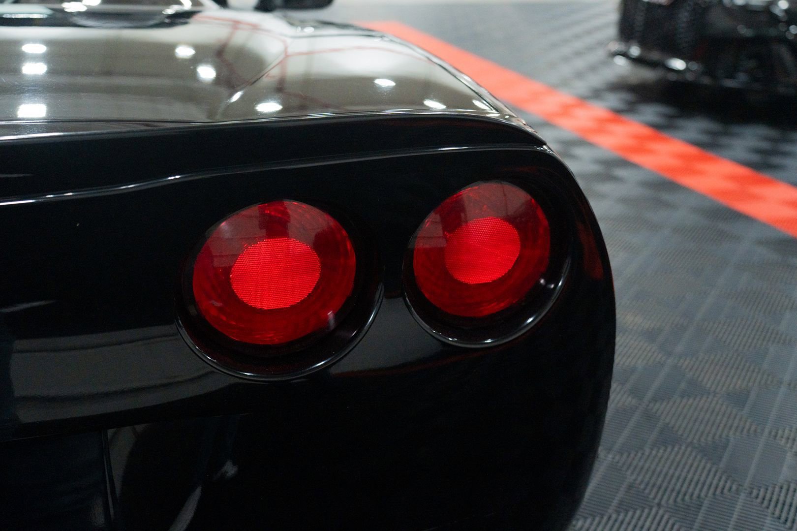 Used 2010 Chevrolet Corvette Grand Sport w/ Preferred Equipment Group RWD image 11