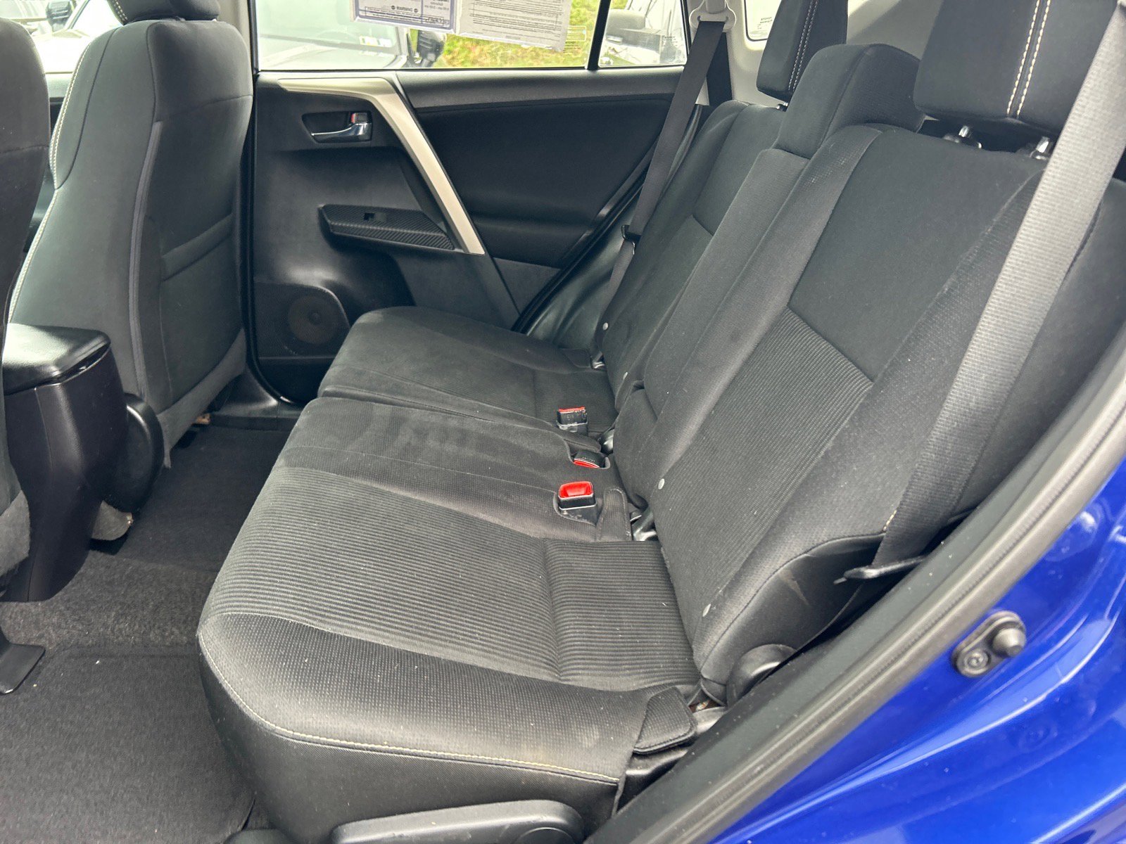 Used 2015 Toyota RAV4 XLE image 9