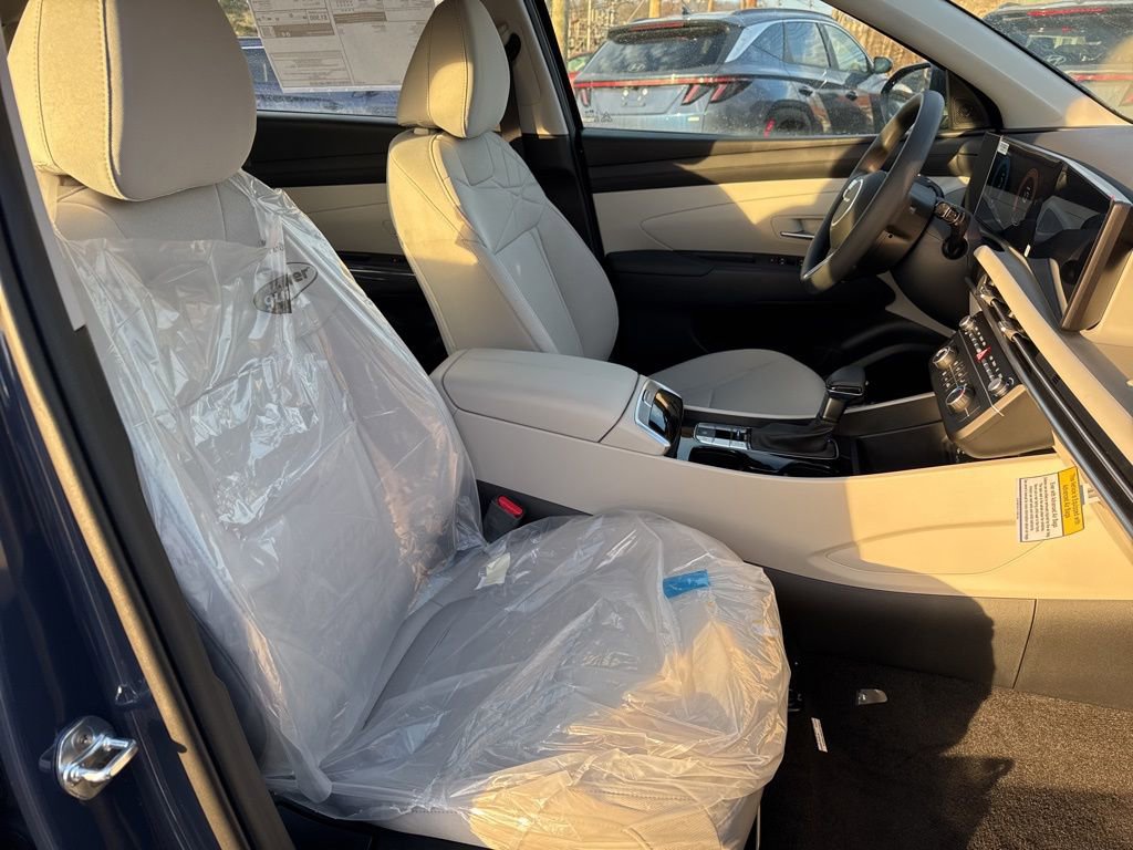 New 2026 Hyundai Tucson SE image 7
