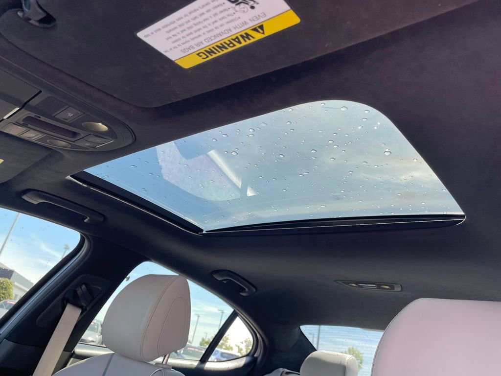 Used 2023 Genesis G70 3.3T w/ Sport Prestige Package image 24