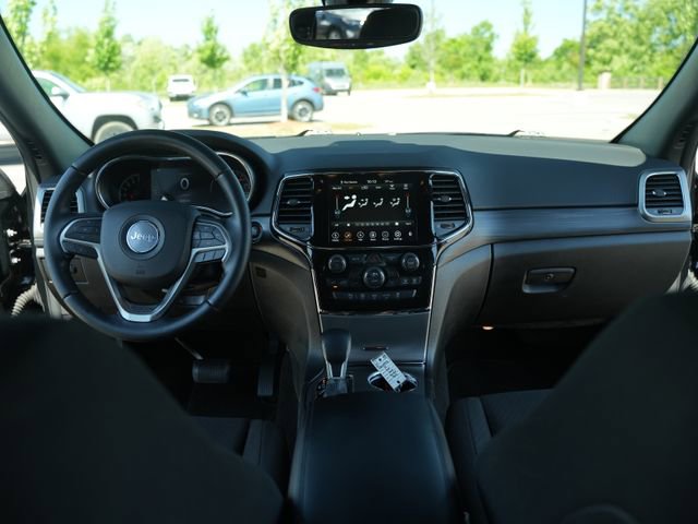Used 2022 Jeep Grand Cherokee Laredo E RWD image 26
