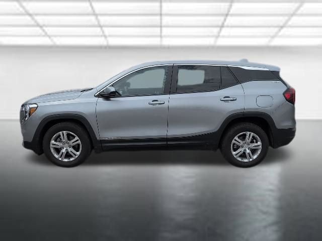 Used 2024 GMC Terrain SLE image 24