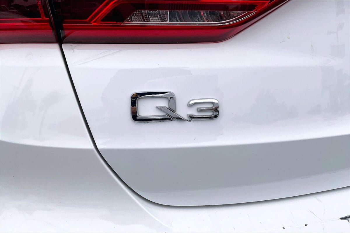 Used 2021 Audi Q3 2.0T Premium AWD/4WD image 8