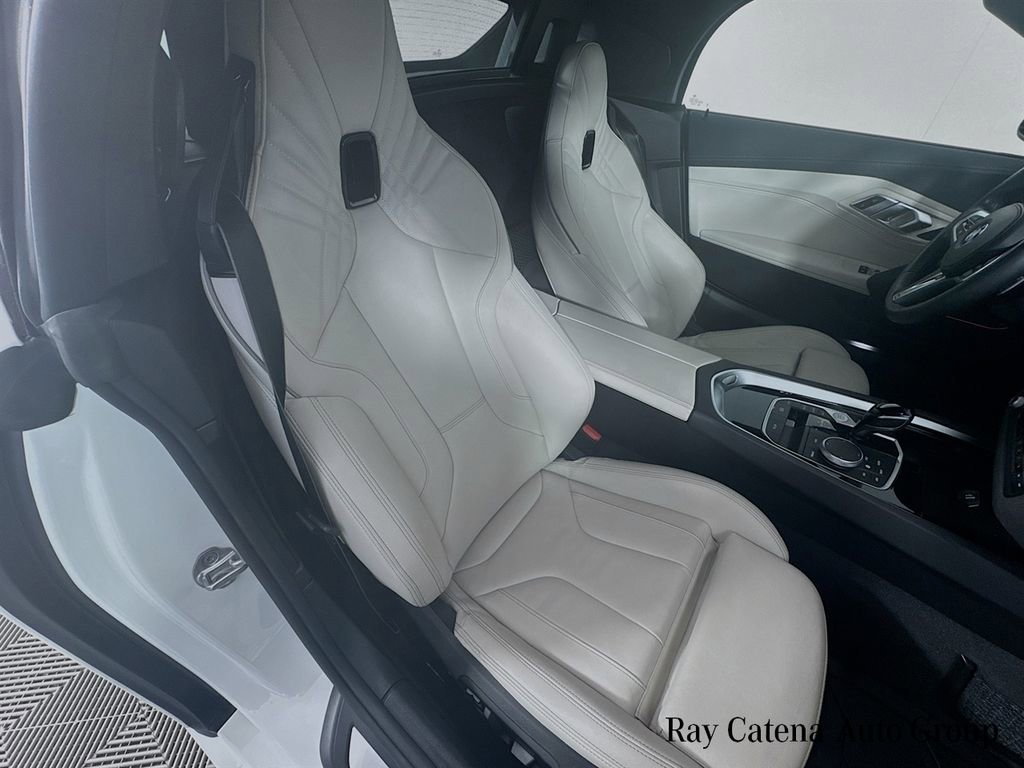 Used 2023 BMW Z4 M40i w/ Premium Package image 24